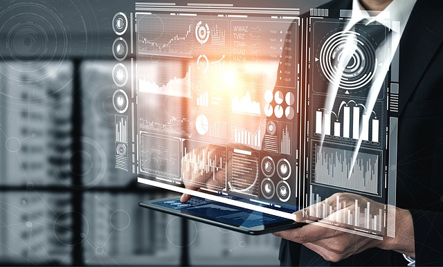 cloud-saas-cost-scaling-solutions Scalable cloud infrastructure and SaaS pricing model reducing business IT costs.